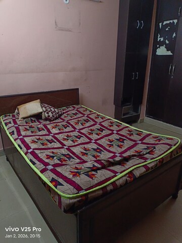 Bedroom in 2 BHK Apartment at Supertech Cape Town, Sector 74 – for Rent