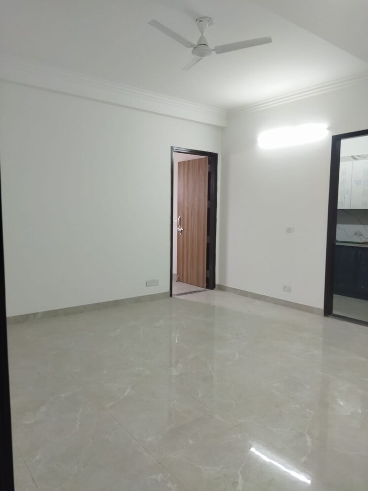 Room, chattarpur 1 Bedroom 500 Sq.Ft. Builder Floor In Chattarpur Delhi 9775708