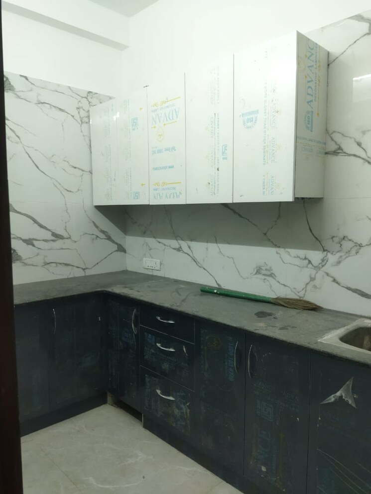 Kitchen, chattarpur 1 Bedroom 500 Sq.Ft. Builder Floor In Chattarpur Delhi 9775708