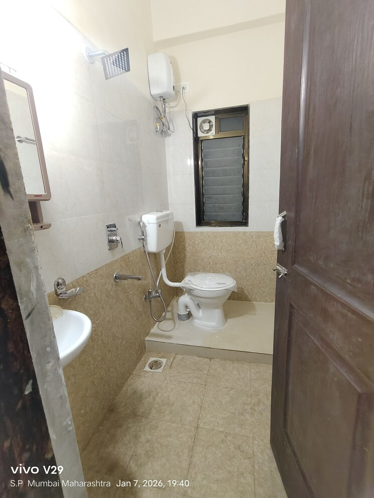 Bathroom, alamdar-the-auro 1 Bedroom 450 Sq.Ft. Apartment In Lower Parel Mumbai 9775729