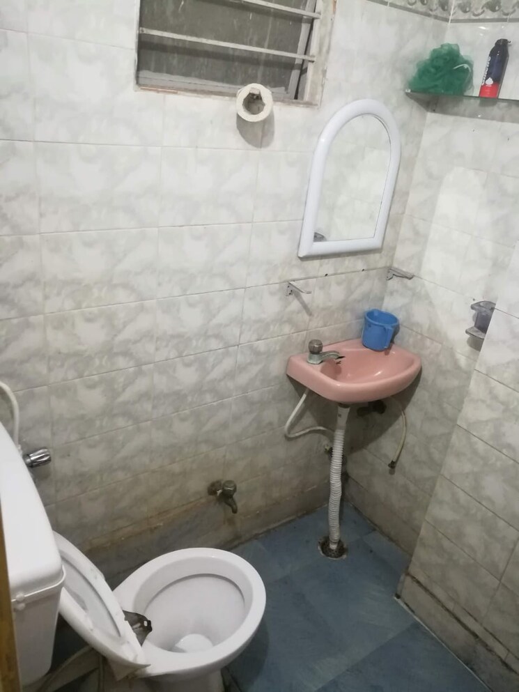 Bathroom, kadru 2 Bedroom 990 Sq.Ft. Apartment In Kadru Ranchi 9775718
