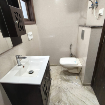 2 BHK Builder Floor for Rent in Lajpat Nagar ii, Delhi