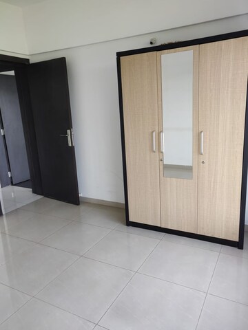 Room in 1 BHK Apartment at Kolte Patil Xenia, Kharadi – for Rent