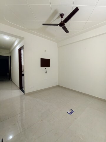 Room in 1 BHK Builder Floor at Mehrauli – for Rent