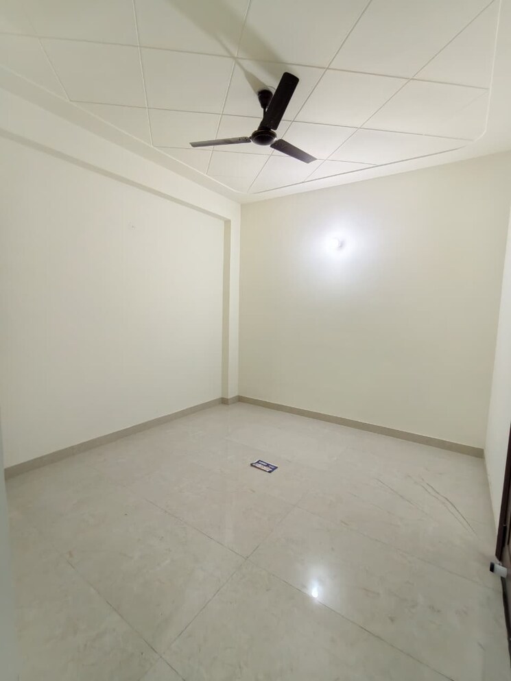 Room, mehrauli 1 Bedroom 450 Sq.Ft. Builder Floor In Mehrauli Delhi 9775763