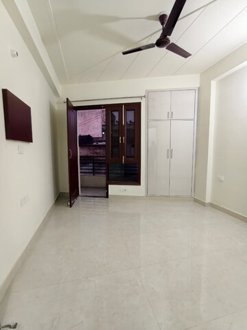 1 BHK Builder Floor For Rent in Mehrauli