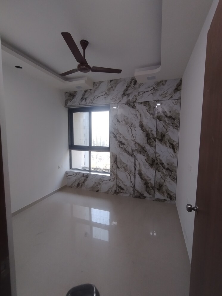 Room, kalpataru-immensa 2 Bedroom 637 Sq.Ft. Apartment In Kolshet Road Thane 9775781