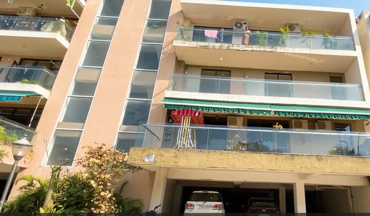 Cover Image, omaxe-new-chandigarh 4 Bedroom 2400 Sq.Ft. Builder Floor In North Mullanpur Chandigarh 9775431