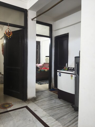 Room in 2 BHK Builder Floor at Malviya Nagar – for Rent