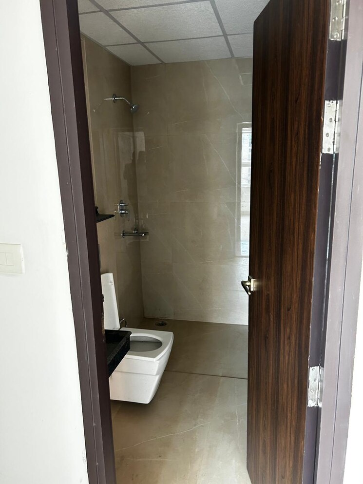 Bathroom, gomti nagar 2 Bedroom 1099 Sq.Ft. Apartment In Gomti Nagar Lucknow 9775987
