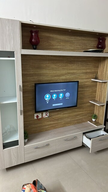 Furnished Amenities in 2 BHK Builder Floor at Sector 104 – for Rent