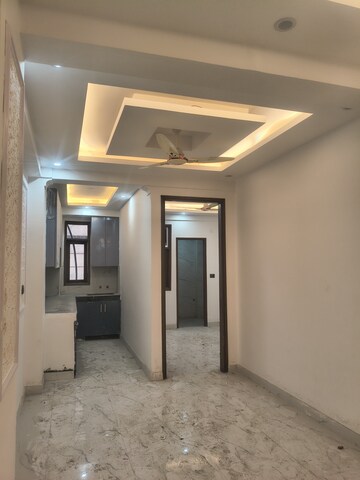 Furnished Amenities in 3 BHK Builder Floor at Sunshine Apartments Sector 73, Sector 73 – for Rent