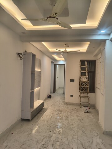 Master Bedroom in 2 BHK Builder Floor at MM House, Sector 73 – for Rent