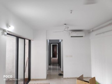 Building Lobby in 4 BHK Builder Floor at Dlf Phase ii – for Sale