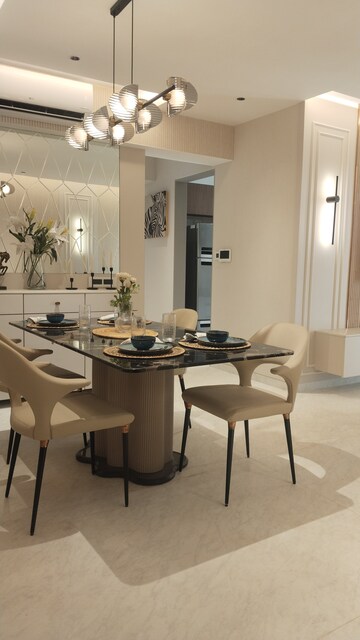 Team Area in 2 BHK Apartment at Dadar West – for Sale