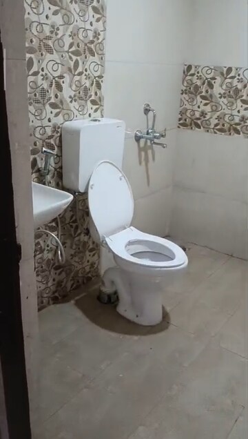 3 BHK Apartment For Rent in Sanchar Nest Palm Valley, Wave City