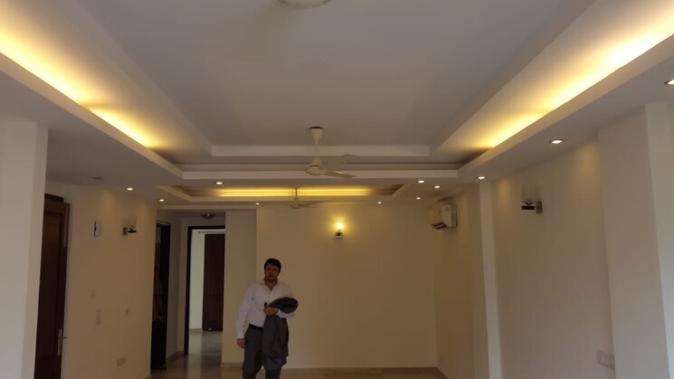 undefined, uday park 3 Bedroom 217 Sq.Yd. Builder Floor In Uday Park Delhi 9776435