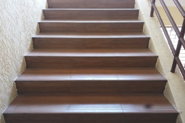 Staircase in Studio Builder Floor at Btm Layout 1 – for Rent