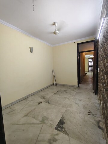 Room in 2 BHK Independent House at Bhogal – for Sale