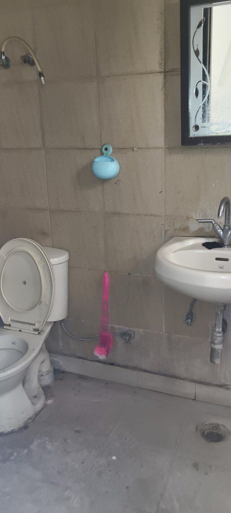 Bathroom, ajnara-grace 3 Bedroom 816 Sq.Ft. Apartment In Raj Nagar Extension Ghaziabad 9776605