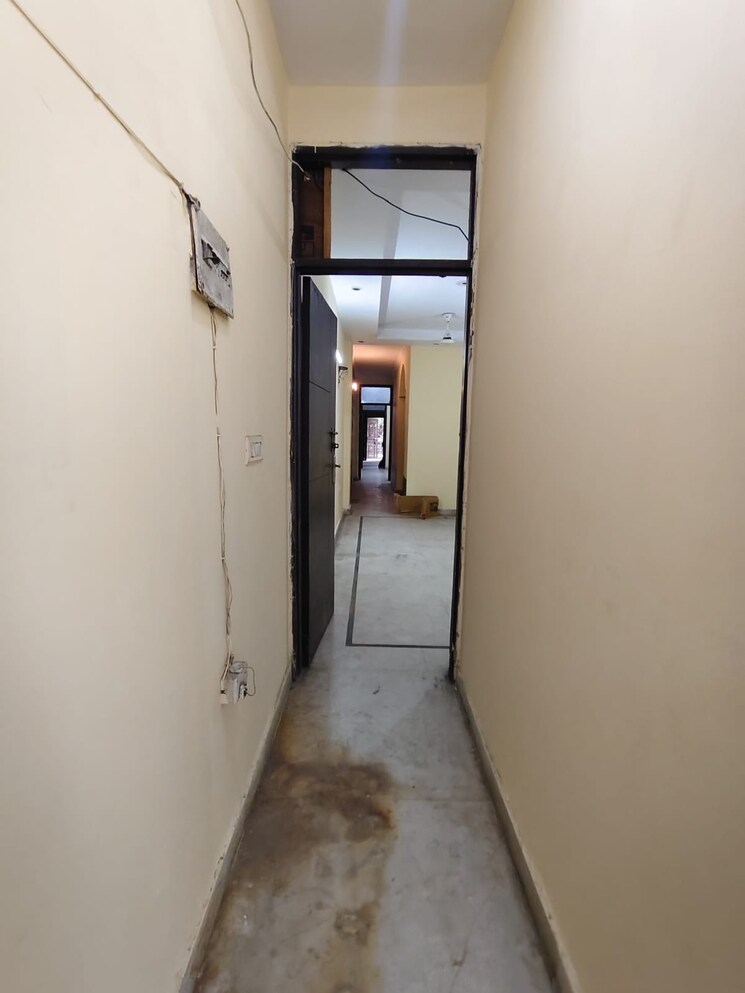 undefined, bhogal 2 Bedroom 900 Sq.Ft. Independent House In Bhogal Delhi 9776530