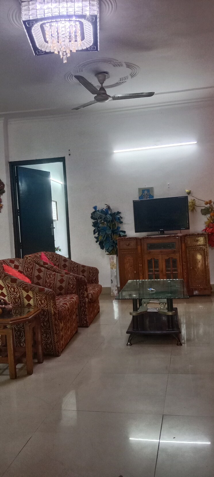 Cover Image, neb sarai 3 Bedroom 1400 Sq.Ft. Builder Floor In Neb Sarai Delhi 9777148