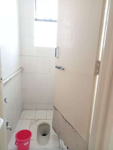 Bathroom in 1 BHK Apartment at Balaji Nagar – for Rent