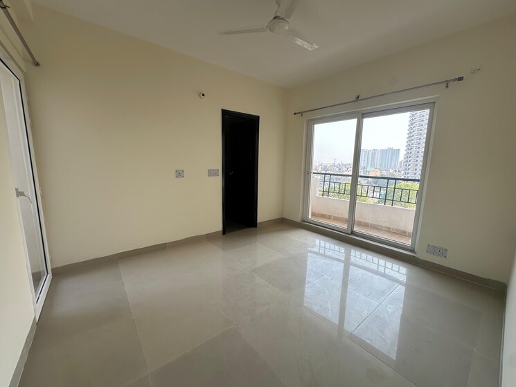Room, ansal-crown-heights 3 Bedroom 2100 Sq.Ft. Apartment In Sector 80 Faridabad 9777734