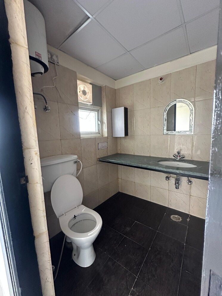 Bathroom, ansal-crown-heights 3 Bedroom 2100 Sq.Ft. Apartment In Sector 80 Faridabad 9777734