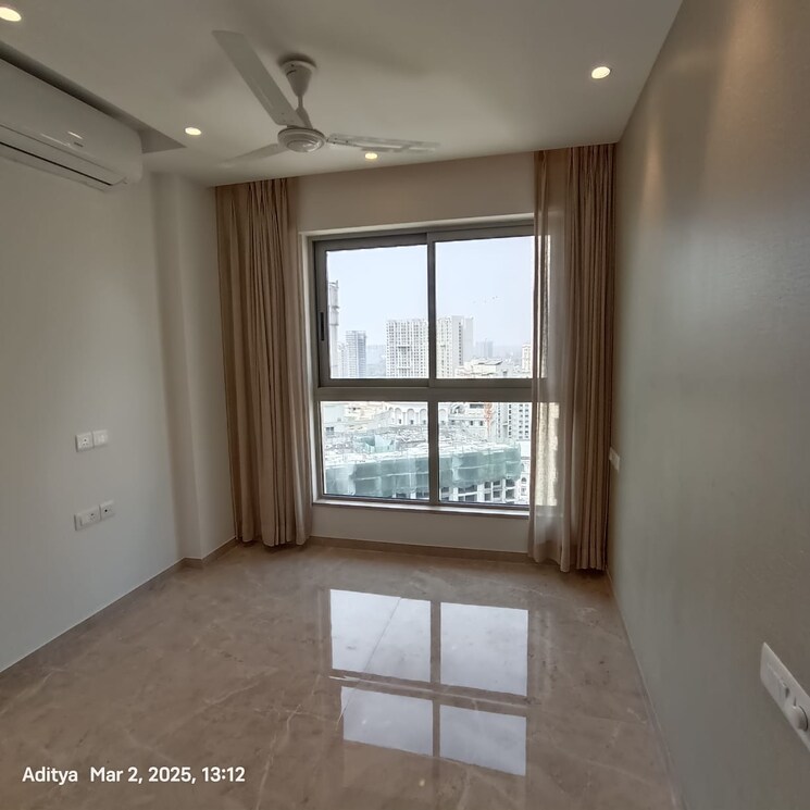 Room, hiranandani-regent-hill 1 Bedroom 550 Sq.Ft. Apartment In Powai Mumbai 9778348