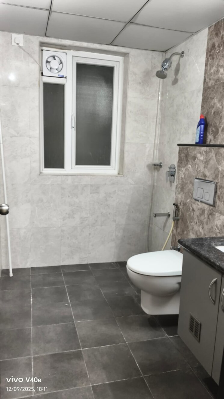 Bathroom, pashmina-waterfront 3.5 Bedroom 1857 Sq.Ft. Apartment In Old Madras Road Bangalore 9778702