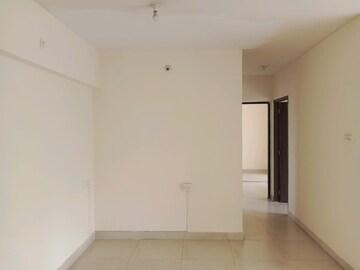 Room in 3 BHK Apartment at Conwood Enclave, Vasant Vihar – for Sale
