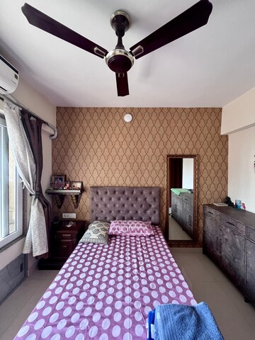 Bedroom in 2 BHK Apartment at Palaspa – for Rent