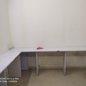  Office Space For Rent in Malad West