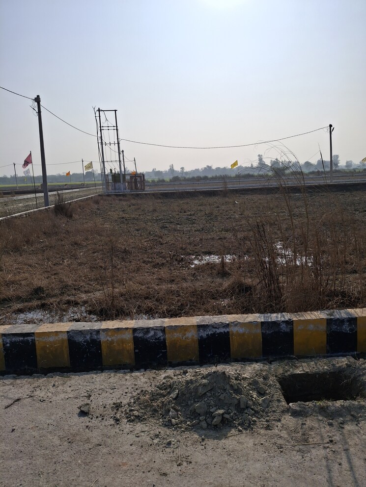 Exterior View, nagram road  1000 Sq.Yd. Plot In Nagram Road Lucknow 9779104