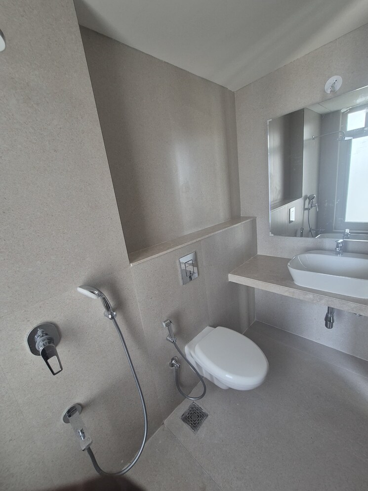 Bathroom, courtyard-by-narang-realty-and-the-wadhwa-group 3 Bedroom 1370 Sq.Ft. Apartment In Pokhran Road No Two Thane 9779016