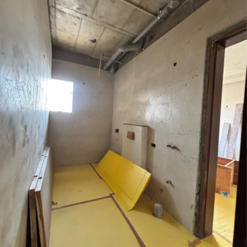 Bathroom in 5 BHK Apartment at Chinmay Urbanac Sky Mansion, Sushant Golf City – for Sale