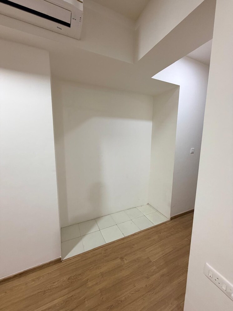 Living Room, indiabulls-one-indiabulls 2 Bedroom 813 Sq.Ft. Apartment In Pokhran Road No Two Thane 9778575