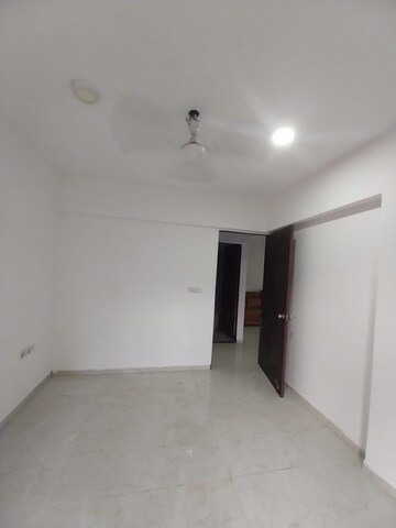 Room in 2 BHK Apartment at Marol – for Sale