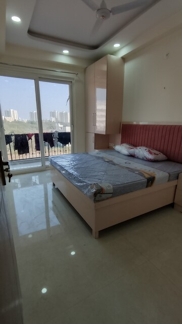 Bedroom in 3 BHK Builder Floor at Rajpur Khurd Extension – for Rent
