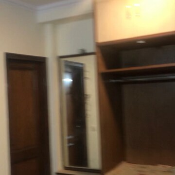 Furnished Amenities in 2 BHK Builder Floor at Lajpat Nagar I – for Rent