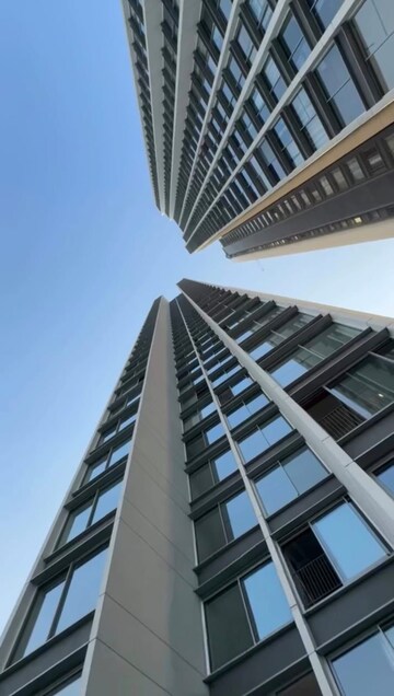 Staircase in 2 BHK Apartment at Sunteck City Avenue 4, Goregaon West – for Rent