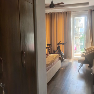 Building Lobby in 3 BHK Apartment at Conscient Heritage Max, Sector 102 – for Rent