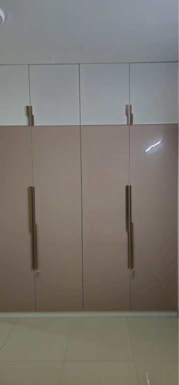 Furnished Amenities in 3 BHK Apartment at Pyramid Altia, Sector 70a – for Rent