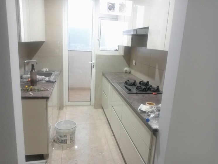 Kitchen, unitech-the-close-south 3.5 Bedroom 2491 Sq.Ft. Apartment In Sector 50 Gurgaon 9779592