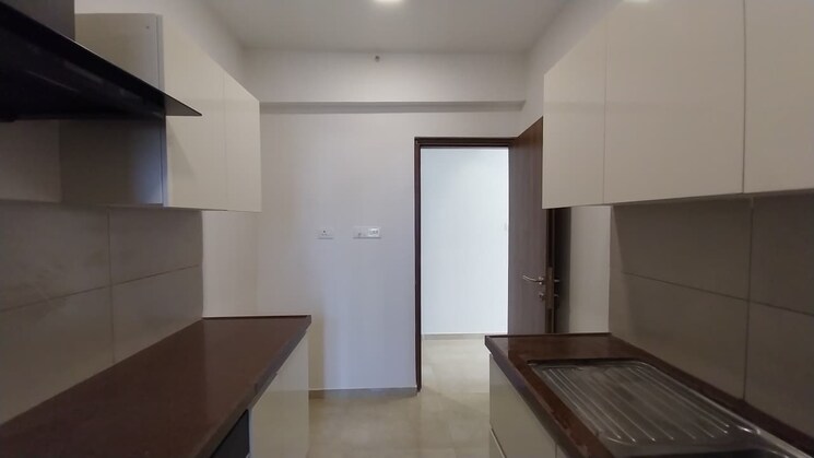 Kitchen, shapoorji-pallonji-bkc-28 2 Bedroom 712 Sq.Ft. Apartment In Bandra East Mumbai 9779626