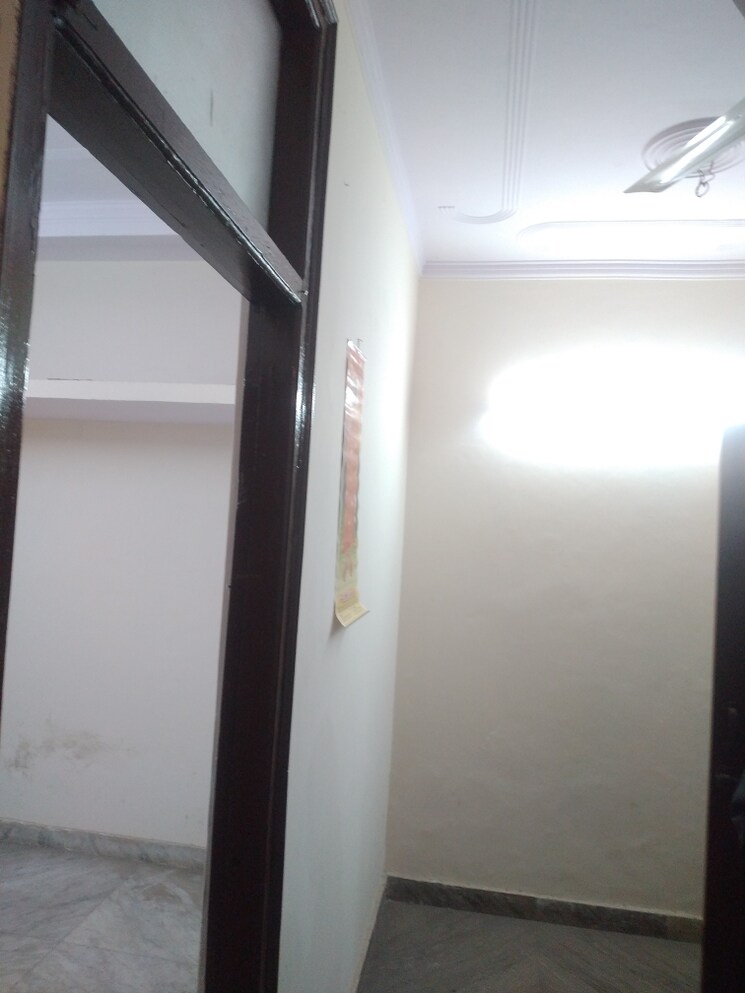 undefined, govindpuri 1.5 Bedroom 35 Sq.Yd. Builder Floor In Govindpuri Delhi 9779617