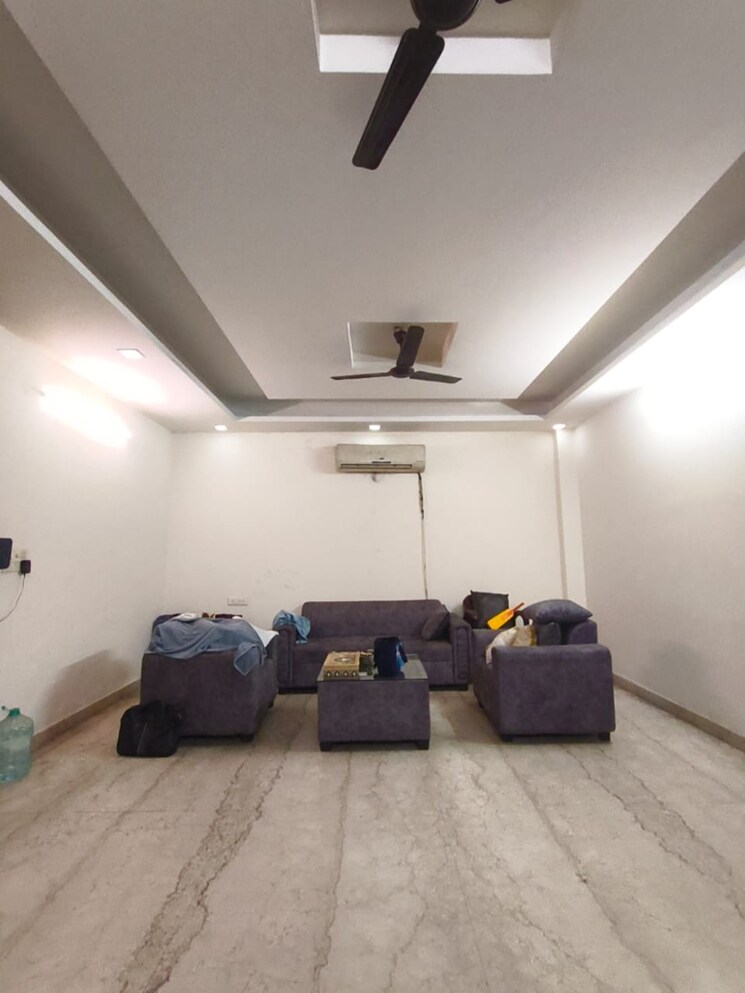 Living Room, sushant lok i 3 Bedroom 215 Sq.Ft. Builder Floor In Sushant Lok I Gurgaon 9779649