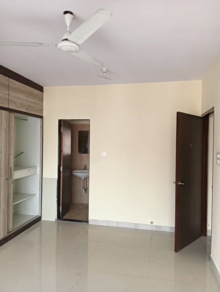 Room, rajnigandha-chs-vasant-vihar 3 Bedroom 1000 Sq.Ft. Apartment In Vasant Vihar Thane 9779732