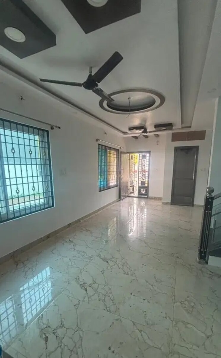 Room, karol bagh 2.5 Bedroom 504 Sq.Ft. Builder Floor In Karol Bagh Delhi 9765283